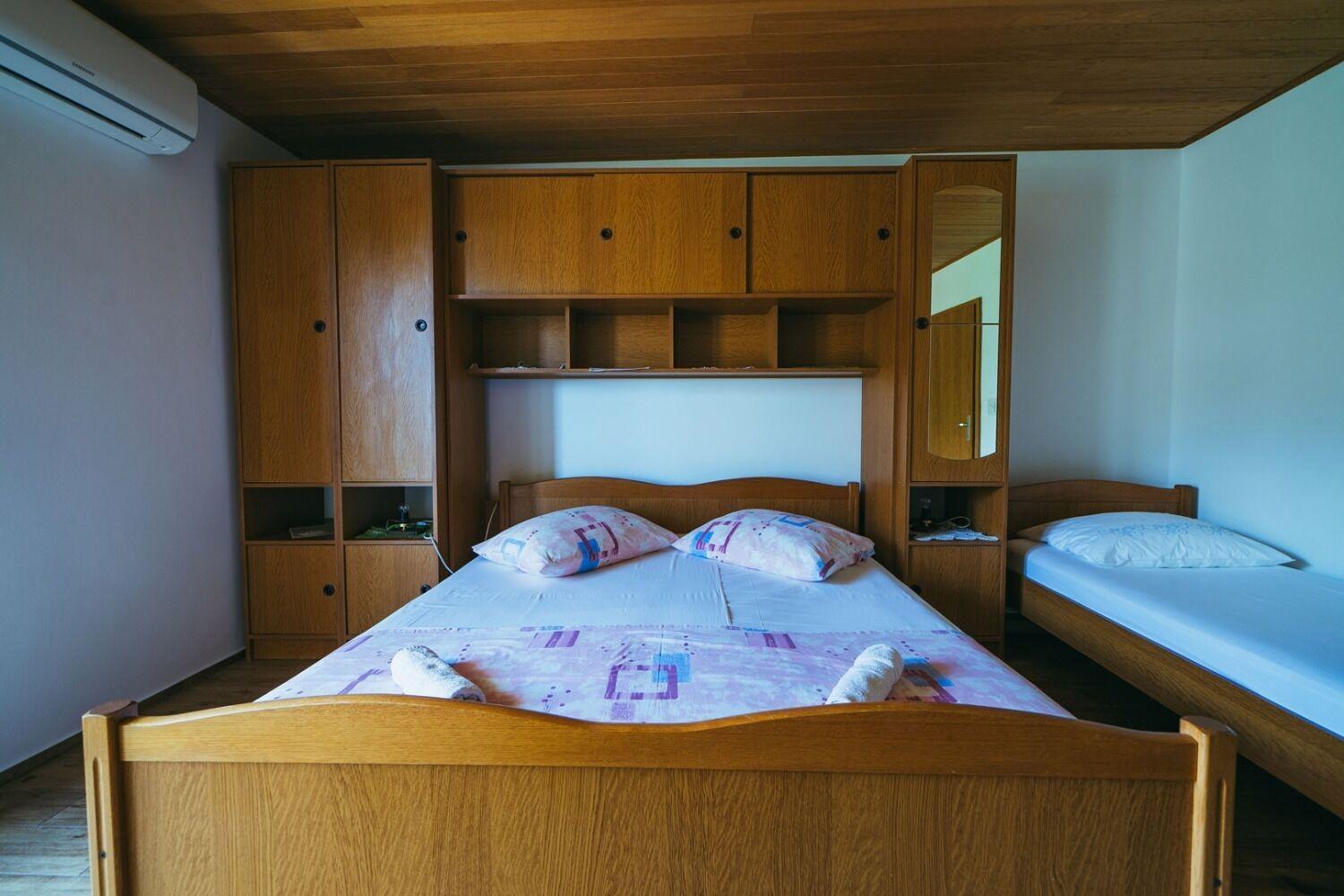 Apartments Lovre - Close To The Sea Brela Ngoại thất bức ảnh