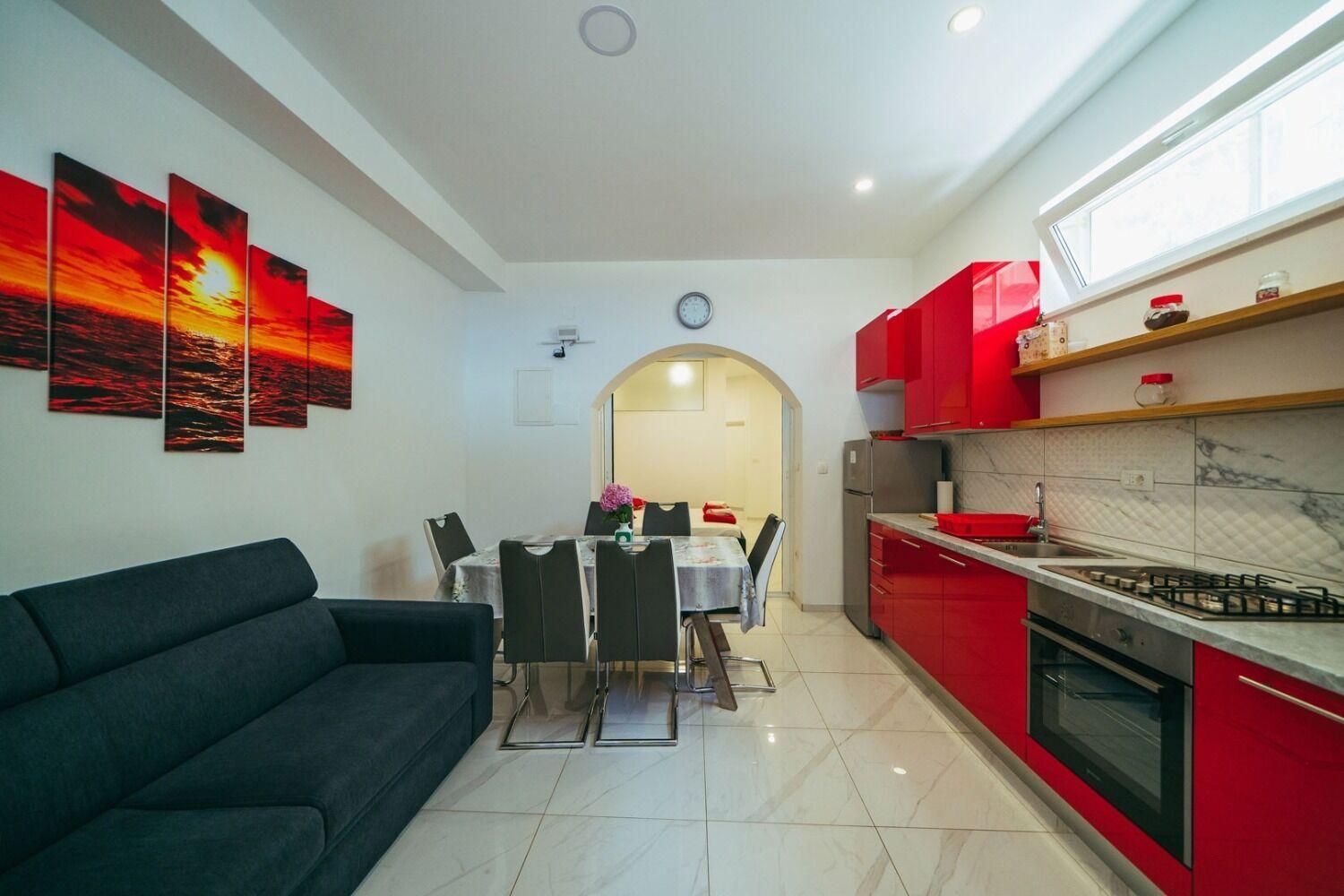 Apartments Lovre - Close To The Sea Brela Ngoại thất bức ảnh