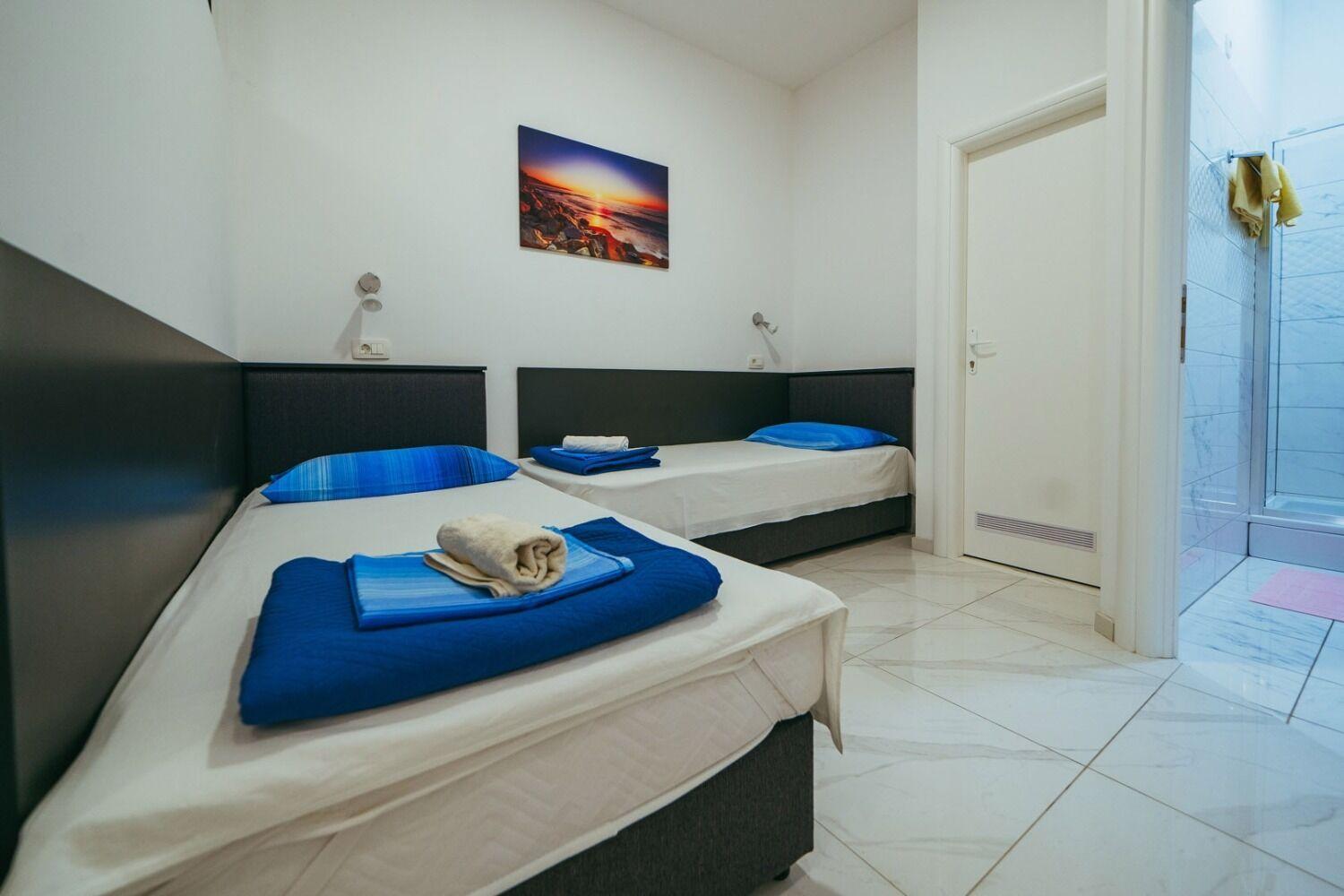 Apartments Lovre - Close To The Sea Brela Ngoại thất bức ảnh
